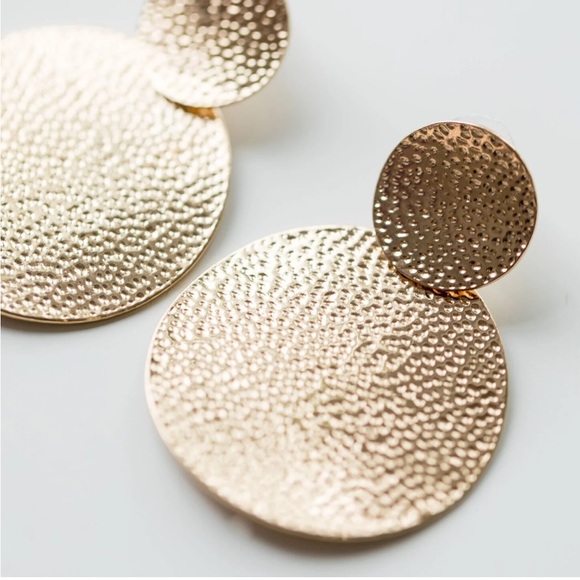 NWOT Anthropologie Gold Hammered Earrings (1015) - Picture 2 of 4
